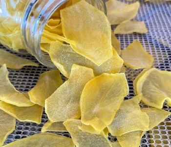 Hygienically processed ginger ideal for food industries, retail, and ingredient supply