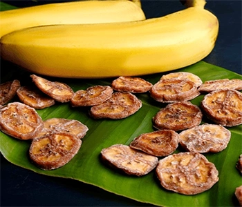 Naturally processed solor dried banana suitable for food and wellness applications