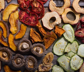 Nutrient-rich vegetables processed using solar drying for extended shelf life and quality