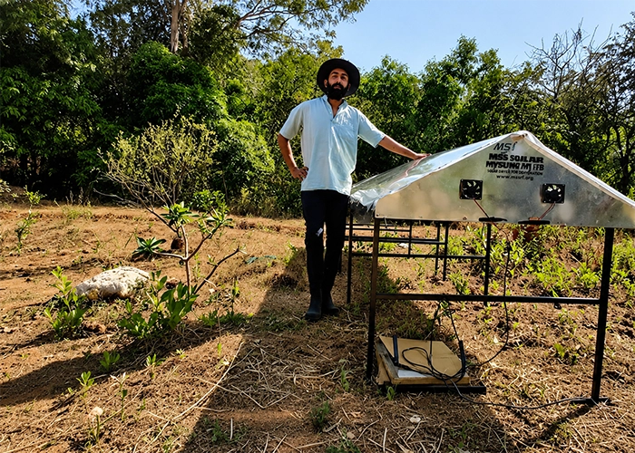 Solar drying solutions helping Chhattisgarh farmers improve food preservation and income generation.